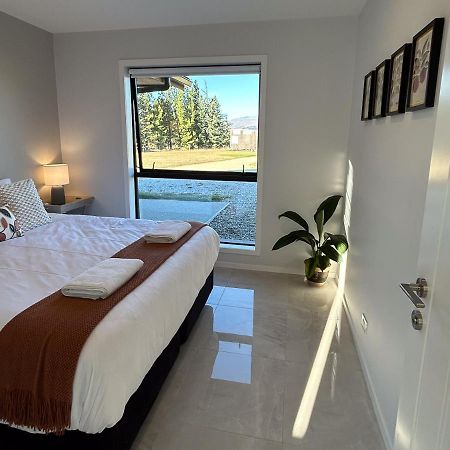 Appartamento Tarras Countryside Retreat - Near Tourist Route Esterno foto