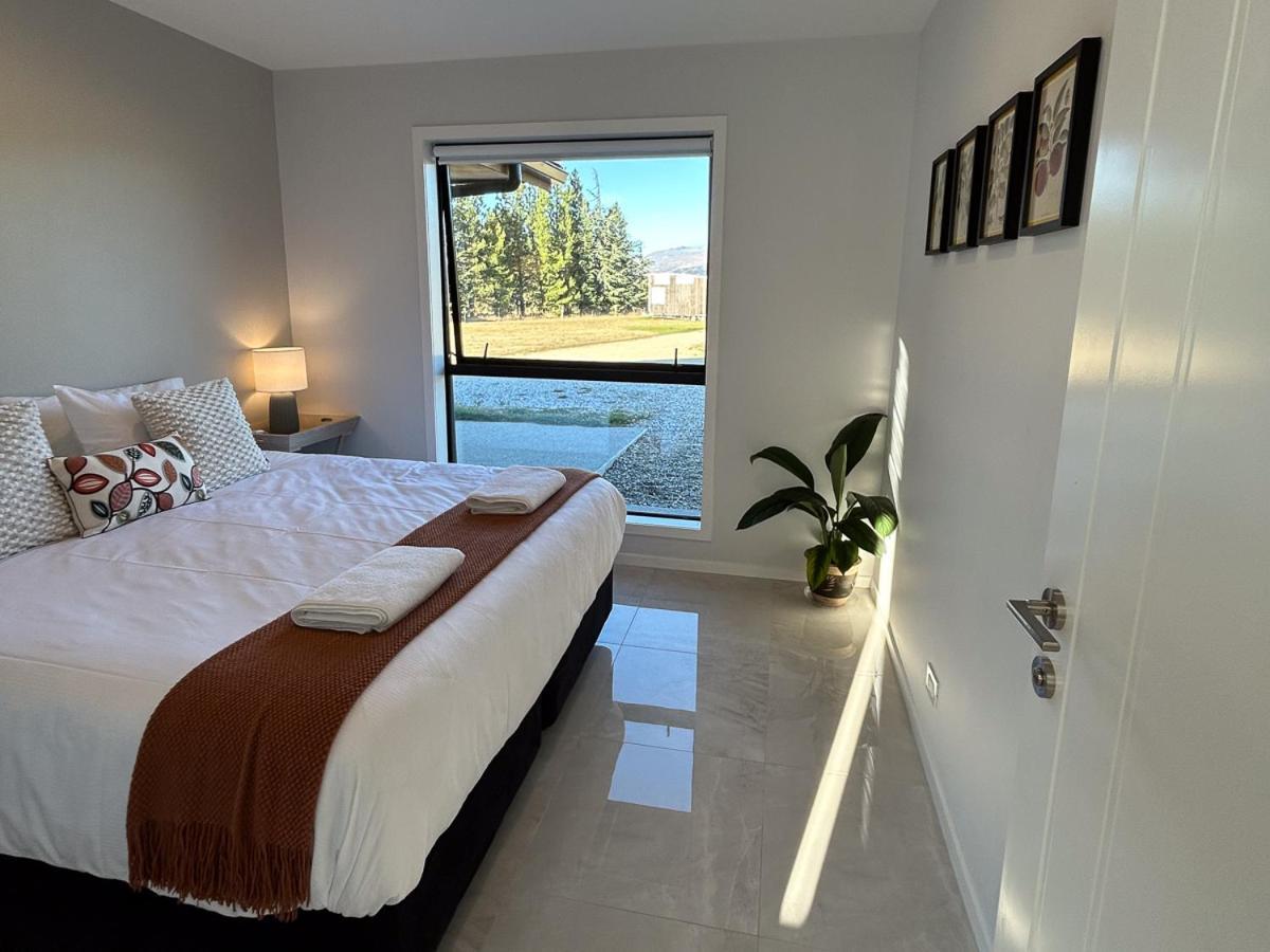 Appartamento Tarras Countryside Retreat - Near Tourist Route Esterno foto