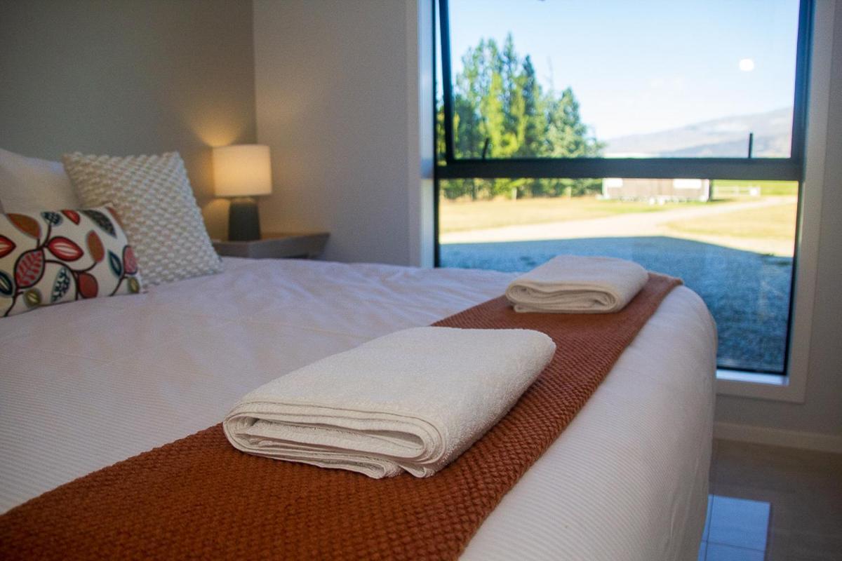 Appartamento Tarras Countryside Retreat - Near Tourist Route Esterno foto